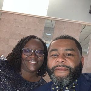 Meet your Posher, Shandra